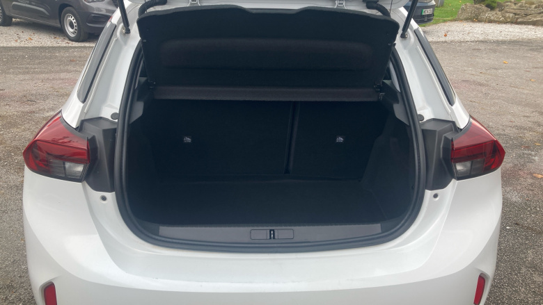 Vauxhall Corsa 1.2 SE 5dr Petrol Hatchback